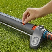 Zraszacz wahadłowy aquazoom S GARDENA (18710-20)