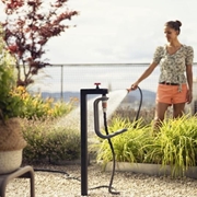 TapFix - wieszak na wąż Liano GARDENA (18590-20)